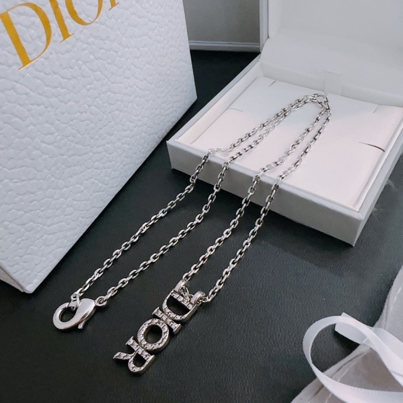 chr1st1an D10r necklaces